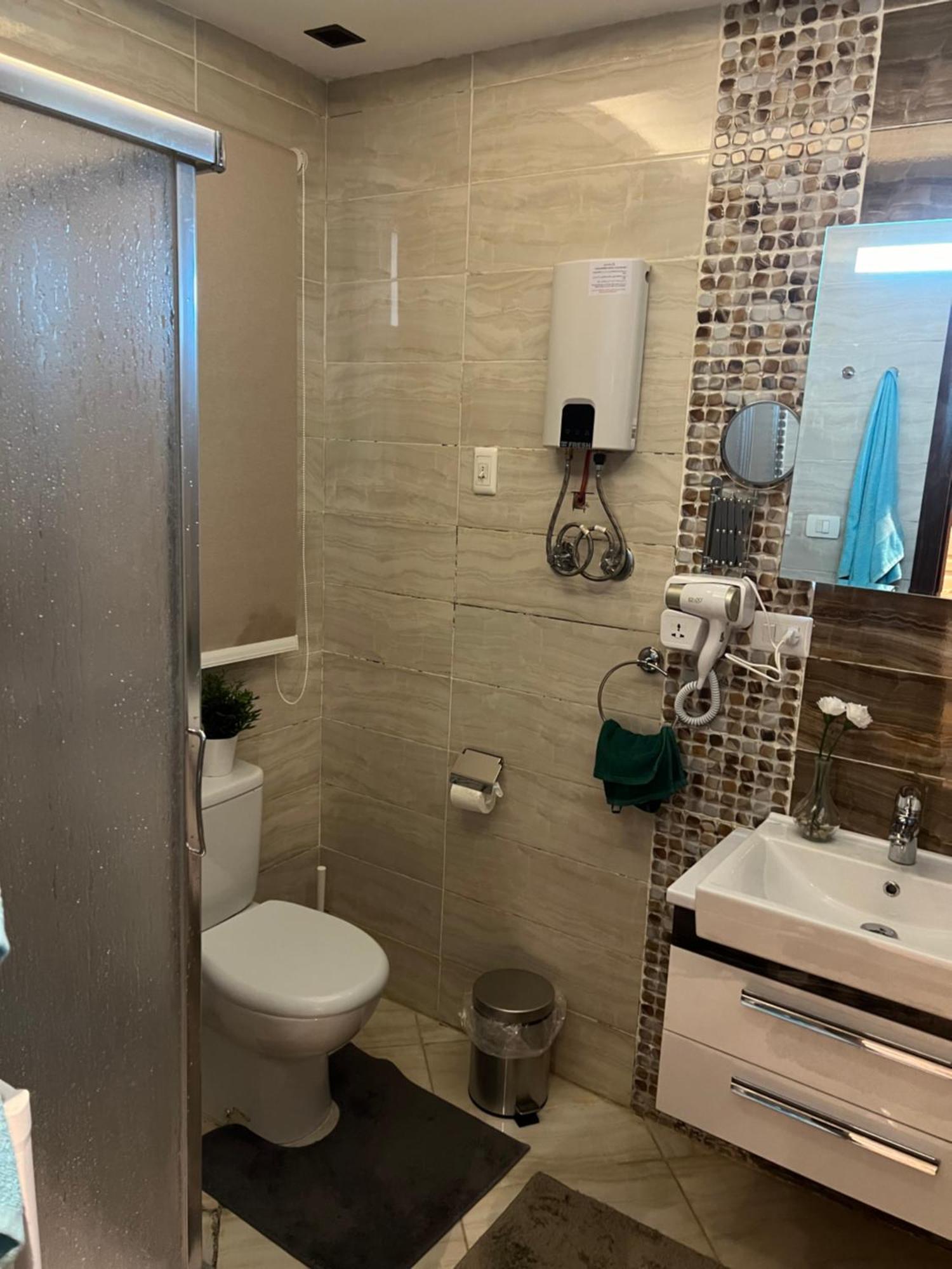 شقه مفروشه فاخره بالقاهره الجديده Appartement New Cairo Buitenkant foto